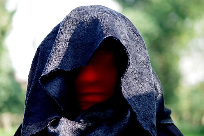 Vous consultez actuellement Tête Rouge
