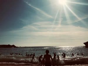 Lire la suite à propos de l’article À la plage