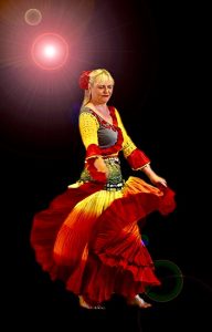 Lire la suite à propos de l’article Danseuse Rouge